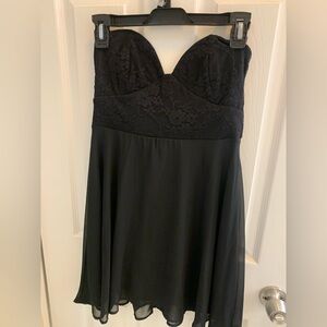 Phanuel Black Sweetheart neckline Lace Mini Dress